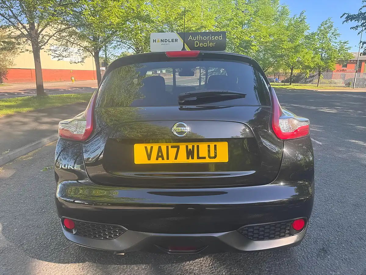 Used 2017 Nissan Juke Tekna Black - Interior and Exterior details 14