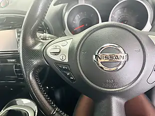 Used 2017 Nissan Juke Tekna Blue - Interior and Exterior details 17