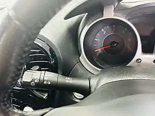 Used 2017 Nissan Juke Tekna Blue - Interior and Exterior details 18