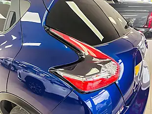 Used 2017 Nissan Juke Tekna Blue - Interior and Exterior details 3