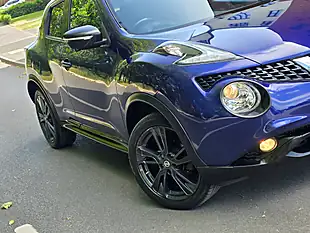 Used 2017 Nissan Juke Tekna Blue - Interior and Exterior details 19