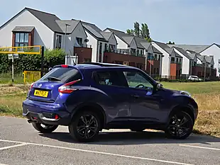 Used 2017 Nissan Juke Tekna Blue - Interior and Exterior details 7