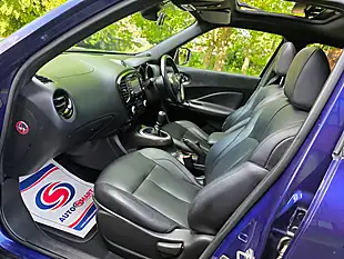 Used 2017 Nissan Juke Tekna Blue - Interior and Exterior details 9