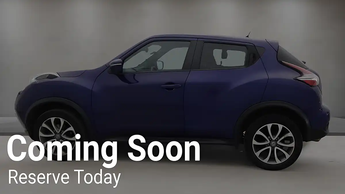 Used 2017 Nissan Juke Tekna Blue - Interior and Exterior details 6