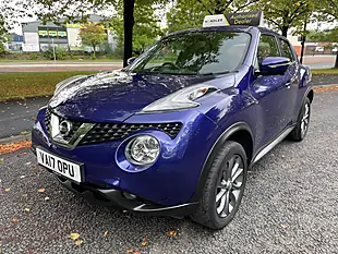 Used 2017 Nissan Juke Tekna Blue - Interior and Exterior details 4