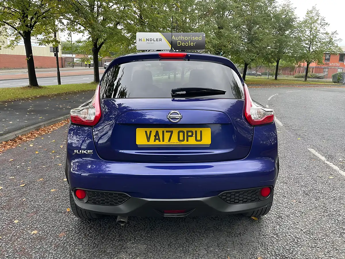 Used 2017 Nissan Juke Tekna Blue - Interior and Exterior details 7