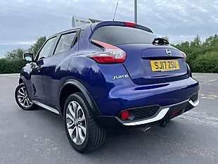 Used 2017 Nissan Juke Tekna Blue - Interior and Exterior details 11