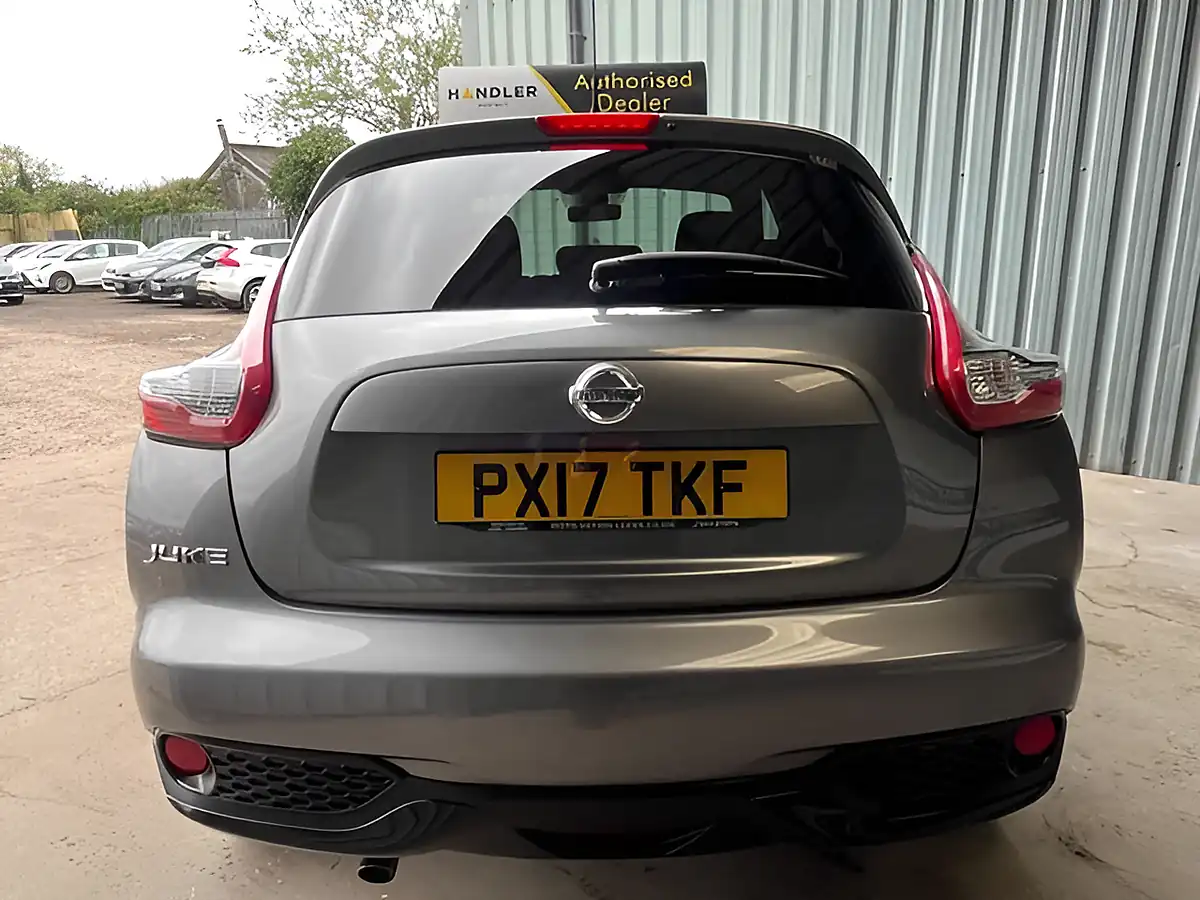 Used 2017 Nissan Juke Tekna Grey - Interior and Exterior details 13
