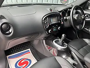 Used 2017 Nissan Juke Tekna Grey - Interior and Exterior details 19