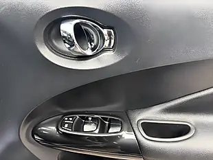 Used 2017 Nissan Juke Tekna Grey - Interior and Exterior details 10