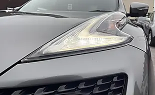 Used 2017 Nissan Juke Tekna Grey - Interior and Exterior details 18