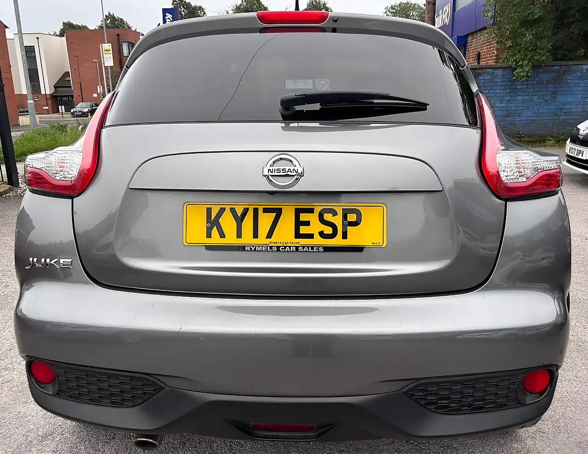 Used 2017 Nissan Juke Tekna Grey - Interior and Exterior details 7