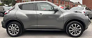 Used 2017 Nissan Juke Tekna Grey - Interior and Exterior details 9