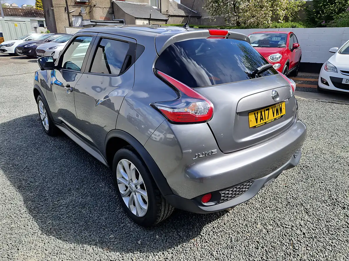 Used 2017 Nissan Juke Tekna Grey - Interior and Exterior details 5