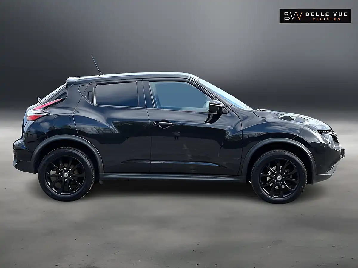 Used 2017 Nissan Juke Tekna Pearl Black - Interior and Exterior details 4