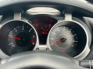 Used 2017 Nissan Juke Tekna Pearl Black - Interior and Exterior details 17