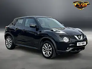 Used 2017 Nissan Juke Tekna Pearl Black - Interior and Exterior details 2