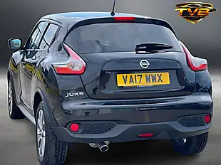 Used 2017 Nissan Juke Tekna Pearl Black - Interior and Exterior details 8
