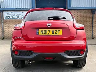 Used 2017 Nissan Juke Tekna Red - Interior and Exterior details 8