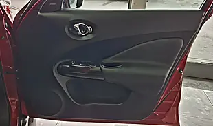 Used 2017 Nissan Juke Tekna Red - Interior and Exterior details 11