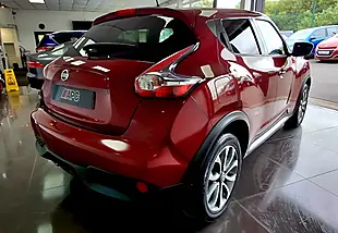 Used 2017 Nissan Juke Tekna Red - Interior and Exterior details 6