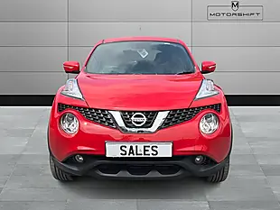 Used 2017 Nissan Juke Tekna Red - Interior and Exterior details 3