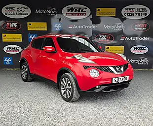 Used 2017 Nissan Juke Tekna Red - Interior and Exterior details 4