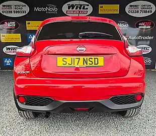 Used 2017 Nissan Juke Tekna Red - Interior and Exterior details 8