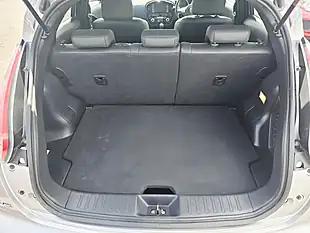 Used 2017 Nissan Juke Tekna Silver - Interior and Exterior details 7