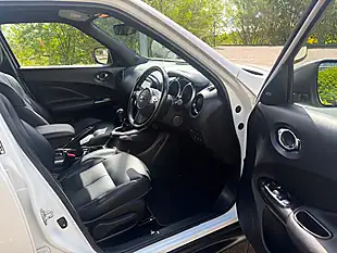 Used 2017 Nissan Juke Tekna White - Interior and Exterior details 16