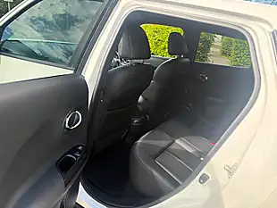 Used 2017 Nissan Juke Tekna White - Interior and Exterior details 20