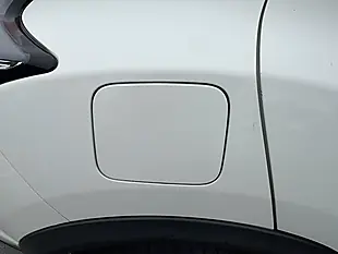 Used 2017 Nissan Juke Tekna White - Interior and Exterior details 13