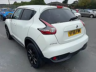 Used 2017 Nissan Juke Tekna White - Interior and Exterior details 6