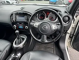 Used 2017 Nissan Juke Tekna White - Interior and Exterior details 8