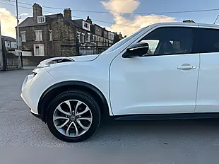 Used 2017 Nissan Juke Tekna White - Interior and Exterior details 12