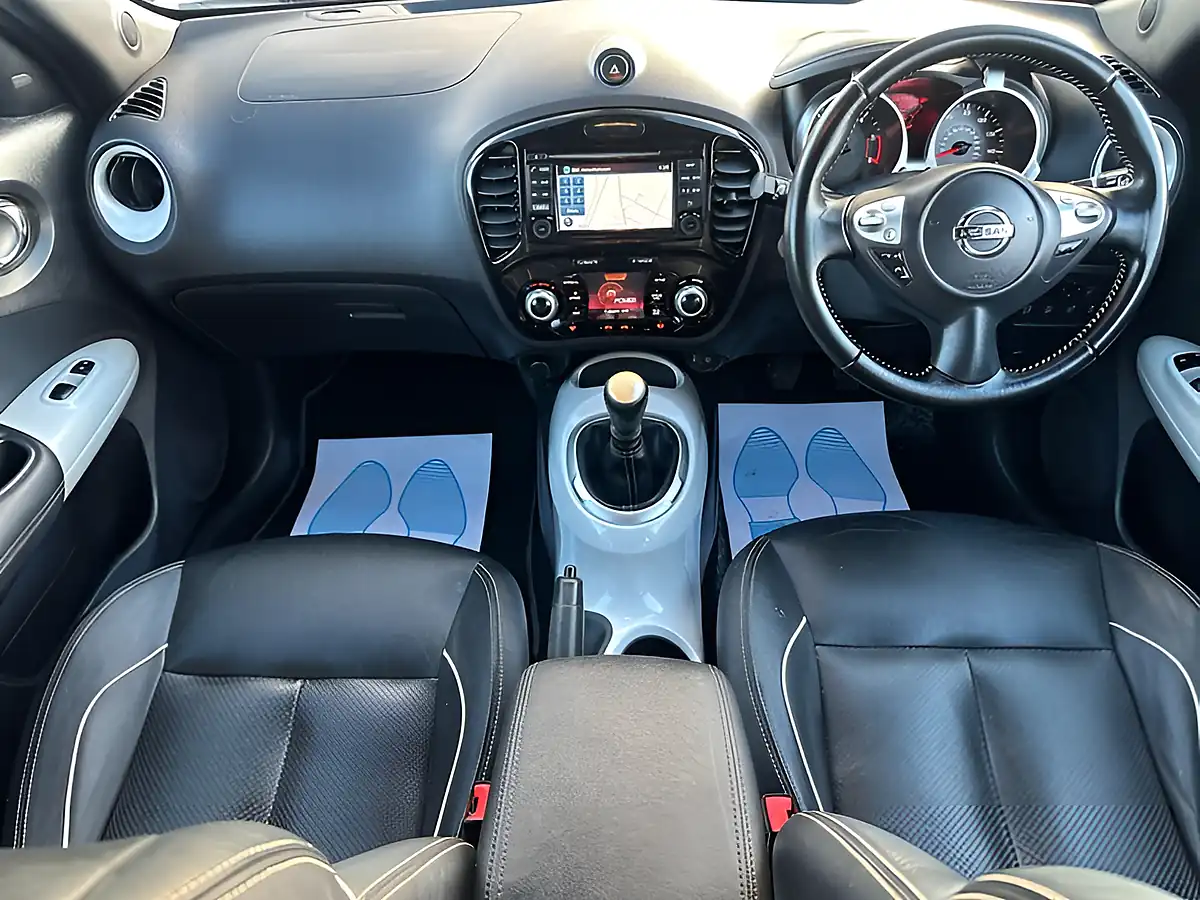 Used 2017 Nissan Juke Tekna White - Interior and Exterior details 18