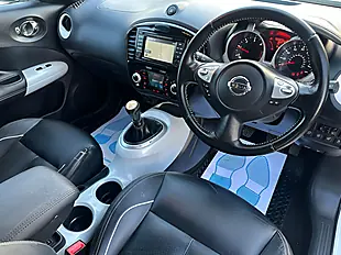 Used 2017 Nissan Juke Tekna White - Interior and Exterior details 2
