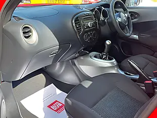 Used 2017 Nissan Juke Visia Red - Interior and Exterior details 16