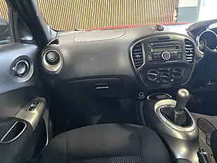 Used 2017 Nissan Juke Visia Red - Interior and Exterior details 10