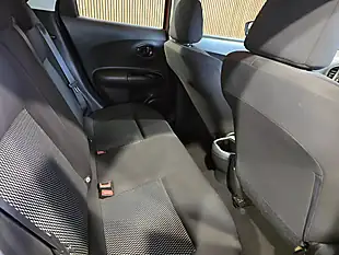 Used 2017 Nissan Juke Visia Red - Interior and Exterior details 13