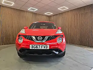 Used 2017 Nissan Juke Visia Red - Interior and Exterior details 2