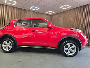 Used 2017 Nissan Juke Visia Red - Interior and Exterior details 7