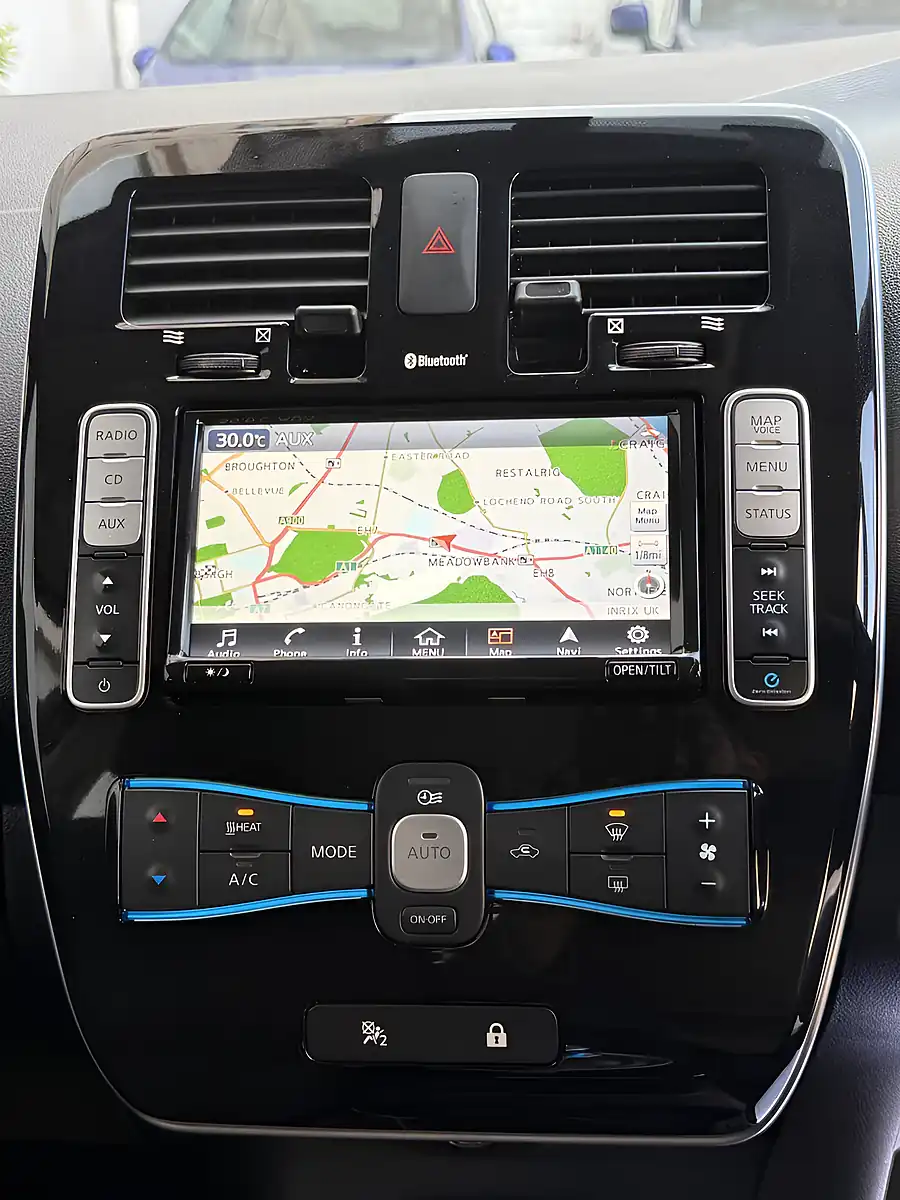 Used 2017 Nissan Leaf Acenta Red - Interior and Exterior details 13