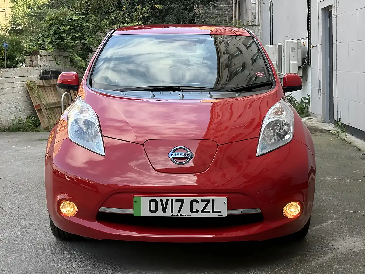 Used 2017 Nissan Leaf Acenta Red - Interior and Exterior details 7