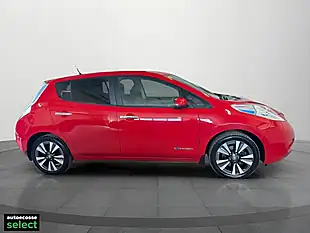 Used 2017 Nissan Leaf Tekna Red - Interior and Exterior details 10