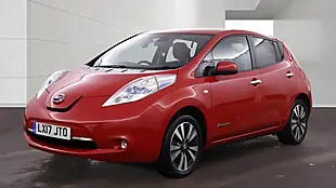 Used 2017 Nissan Leaf Tekna Red - Interior and Exterior details 2