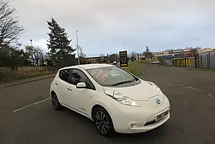 Used 2017 Nissan Leaf Tekna White - Interior and Exterior details 13