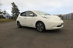 Used 2017 Nissan Leaf Tekna White - Interior and Exterior details 14