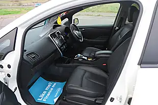 Used 2017 Nissan Leaf Tekna White - Interior and Exterior details 9