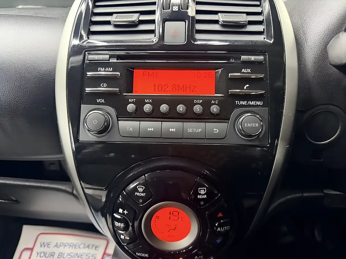Used 2017 Nissan Micra Acenta Blue - Interior and Exterior details 20